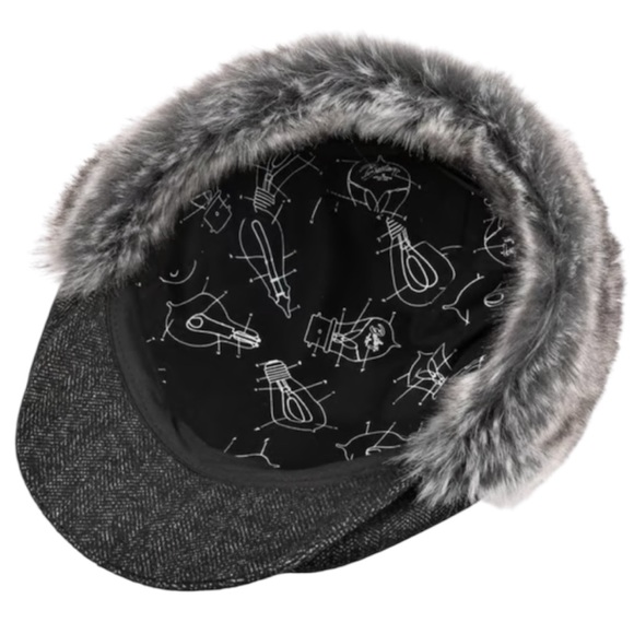 Bailey Of Hollywood Black Flat Hat with Gray Fur Trim NWT - Picture 3 of 5